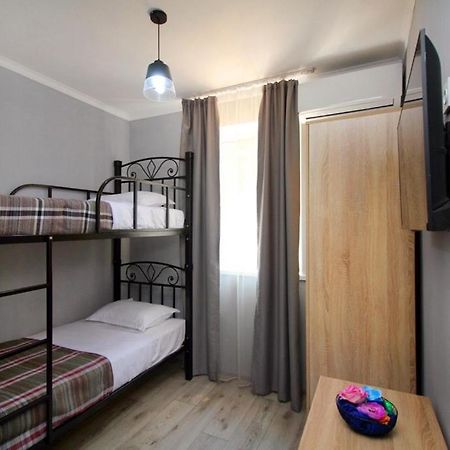 Kaznest Apart-Hotel Алматы Экстерьер фото